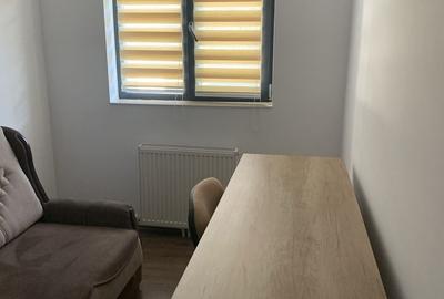 Apartament cu 3 camere decomandat în Cug - 2