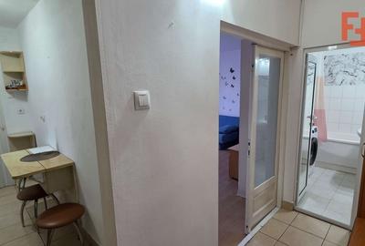 Garsonieră decomandată, mobilată în Aurel Vlaicu - 10
