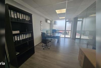 Spațiu comercial, de 110 mp, în Central