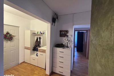 Apartament cu 3 camere decomandat în Dâmbu Pietros - 5