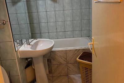 Apartament cu 2 camere semidecomandat în Gojdu - 2