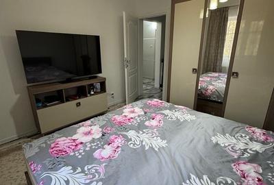 Apartament cu 3 camere în Traian - 8