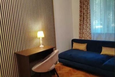 Apartament cu 3 camere decomandat în Vulcan - 1