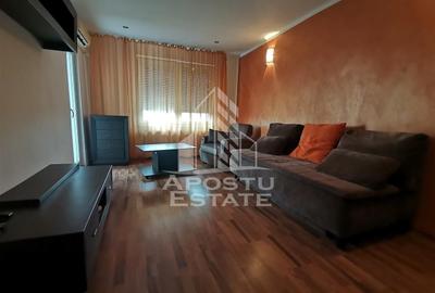 Apartament cu 3 camere decomandat, mobilat în Complex Studențesc