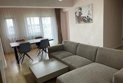Apartament cu 3 camere decomandat în Sisești - 1
