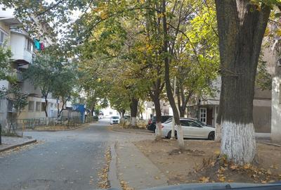 Garsonieră decomandată în Micro 14
