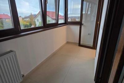 Apartament cu 2 camere decomandat în Valea Adâncă - 2