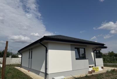 Casă cu 4 camere cu Teren 463 Mp în Berceni - 3