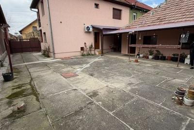 Casă cu 4 camere în Central - 6