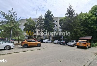 Apartament cu 4 camere decomandat în Central