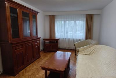 Apartament cu 3 camere în Vasile Aaron - 2