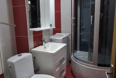 Apartament cu 3 camere decomandat în Bucovina
