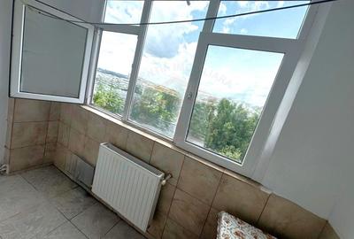 Apartament cu 2 camere decomandat în Micro 20 - 4