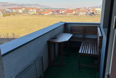 Apartament cu 2 camere semidecomandat în Florești