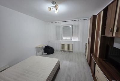 Garsonieră decomandată în Narcisa - 2