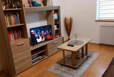 Apartament cu 2 camere semidecomandat în Brezoi