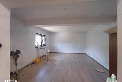 Casă cu 3 camere cu Teren 400 Mp în Domnești