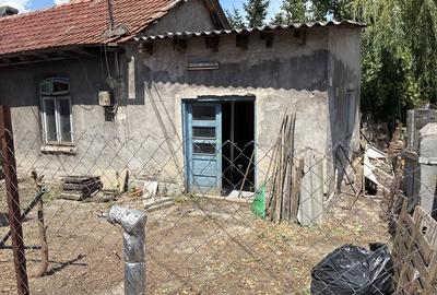 Casă cu 2 camere în Coiciu