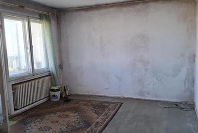 Apartament cu 2 camere decomandat în Dristor