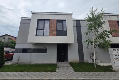 Duplex cu 4 camere cu Teren 250 Mp în Bragadiru - 1