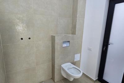 Casă cu 4 camere cu Teren 348 Mp în Bucureștii Noi