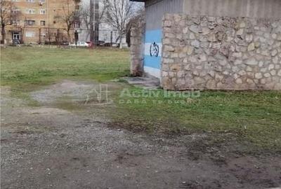 Spațiu comercial, în Central
