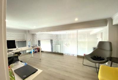 Apartament cu 4 camere semidecomandat, mobilat în Central - 3