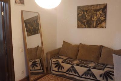 Garsonieră decomandată în Central - 5