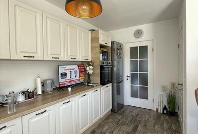 Casă cu 4 camere cu Teren 868 Mp în Cetate - 1