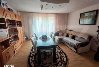 Casă cu 5 camere cu Teren 5000 Mp în Monor - 2