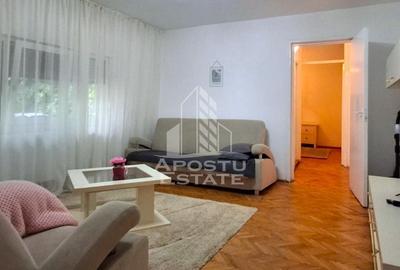 Apartament cu 2 camere semidecomandat, mobilat în Romanilor - 3