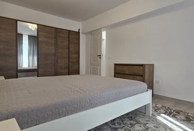 Apartament cu 3 camere în Berceni
