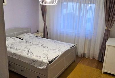 Apartament cu 3 camere decomandat în Popa Șapcă