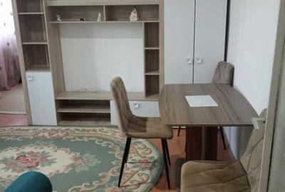 Apartament cu 2 camere în Decebal