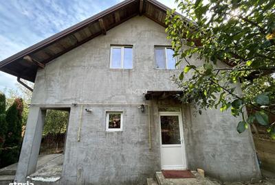 Casă cu 3 camere cu Teren 350 Mp în Miroslava