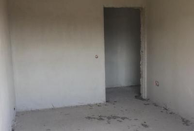 Apartament cu 3 camere decomandat în Central - 1