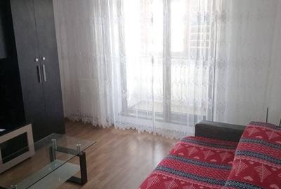 Apartament cu 3 camere decomandat în Dudu