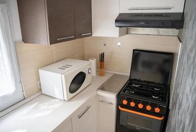 Apartament cu 2 camere decomandat în Buziașului