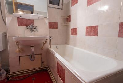 Apartament cu 2 camere decomandat în Central - 11