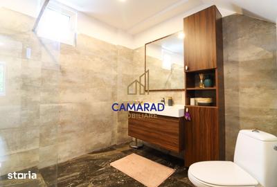 Casă cu 4 camere cu Teren 500 Mp în Central
