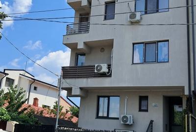 Apartament cu 3 camere decomandat în Exterior Vest - 1