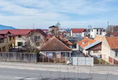 Casă cu 4 camere cu Teren 230 Mp în Carierei - 2