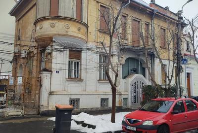 Spațiu comercial, de 180 mp, în Central - 7