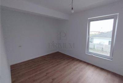 Duplex cu 5 camere cu Canalizare în Moșnița Nouă - 4
