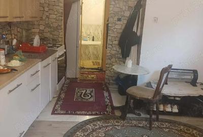 Casă cu 2 camere în Central - 1