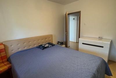 Apartament cu 3 camere în Traian - 7