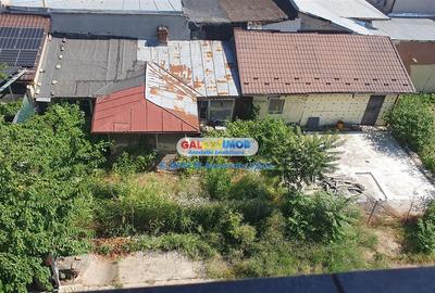 Casă cu 3 camere cu Teren 194 Mp în Mihai Bravu