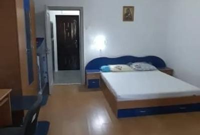 Garsonieră semidecomandată, mobilată în Costin Georgian