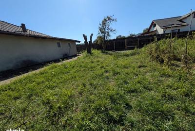 Casă cu 3 camere cu Teren 800 Mp în Mărgineni - 2