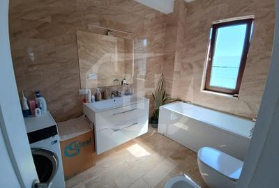 Casă individuală cu 6 camere cu Canalizare în Borhanci - 10